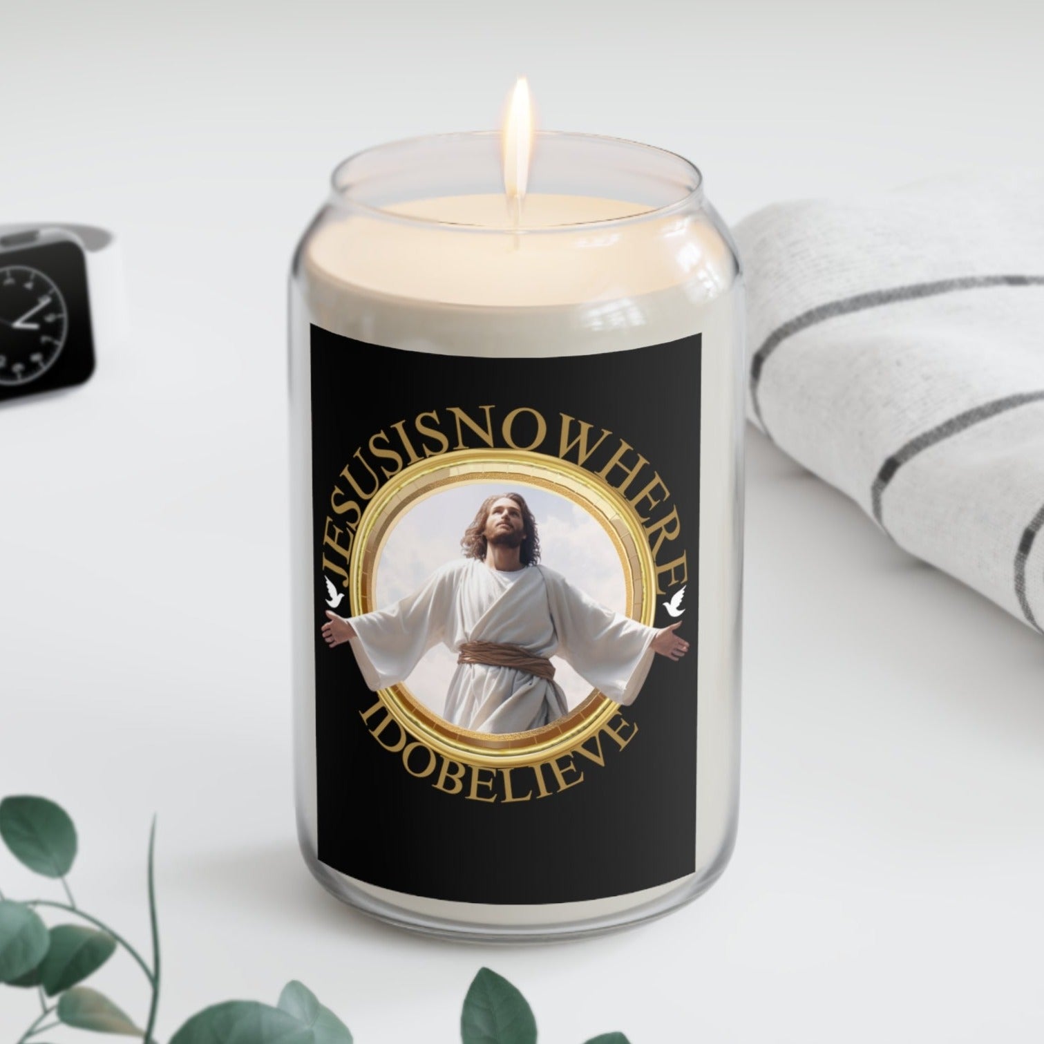 Whether you light this candle while indulging in your favorite novel, studying for an exam, or simply seeking solace in the company of books, it serves as a loyal companion on your literary adventures.